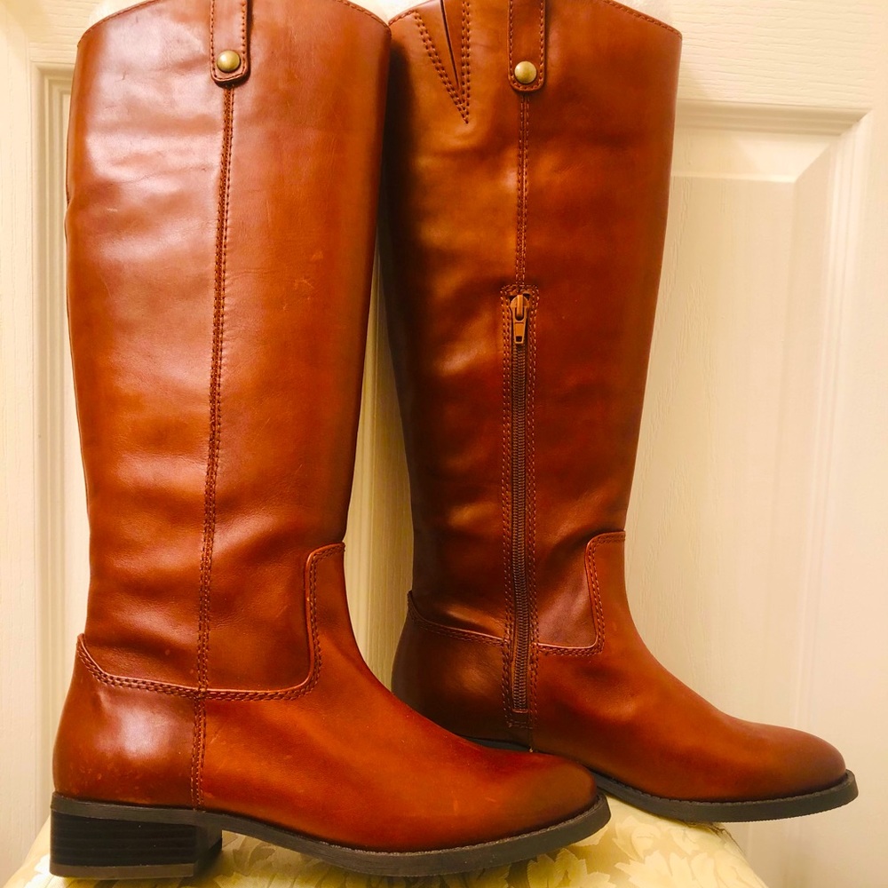 INTERNATIONAL CONCEPTS RIDER BOOTS/ 6.5